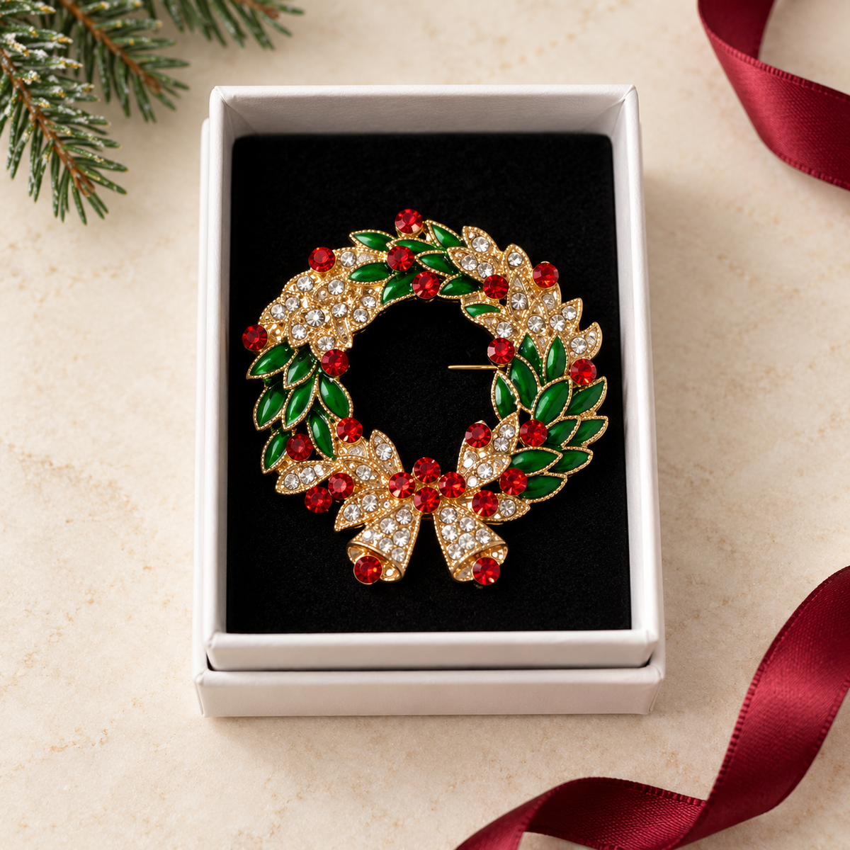 Christmas wreath brooch red and green Belle Box