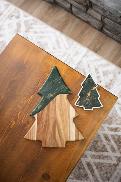 NEW!! Christmas Tree Resin Charcuterie Board - NO TARIFFS!