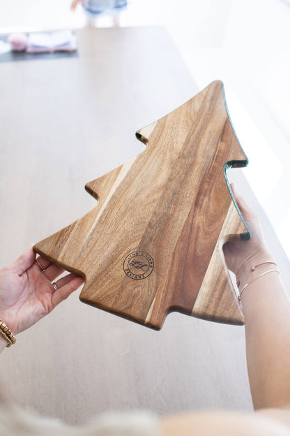 NEW!! Christmas Tree Resin Charcuterie Board - NO TARIFFS!