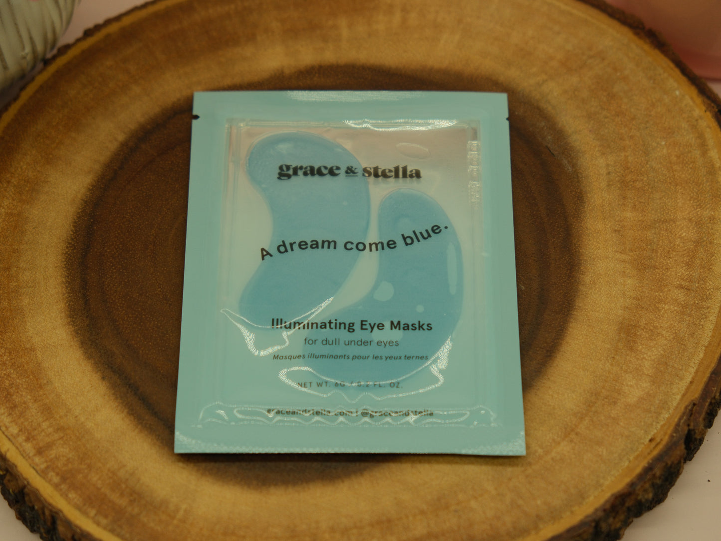 Grace & Stella illuminating eye mask