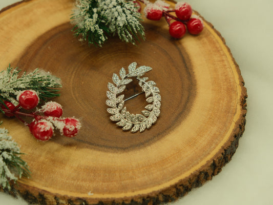 Christmas brooch