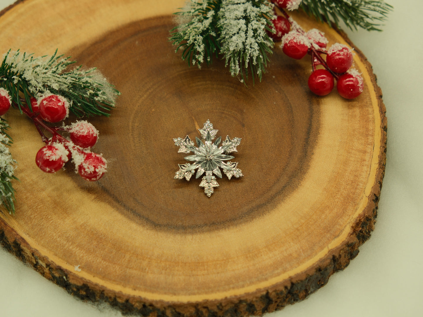 Large snowflake brooch