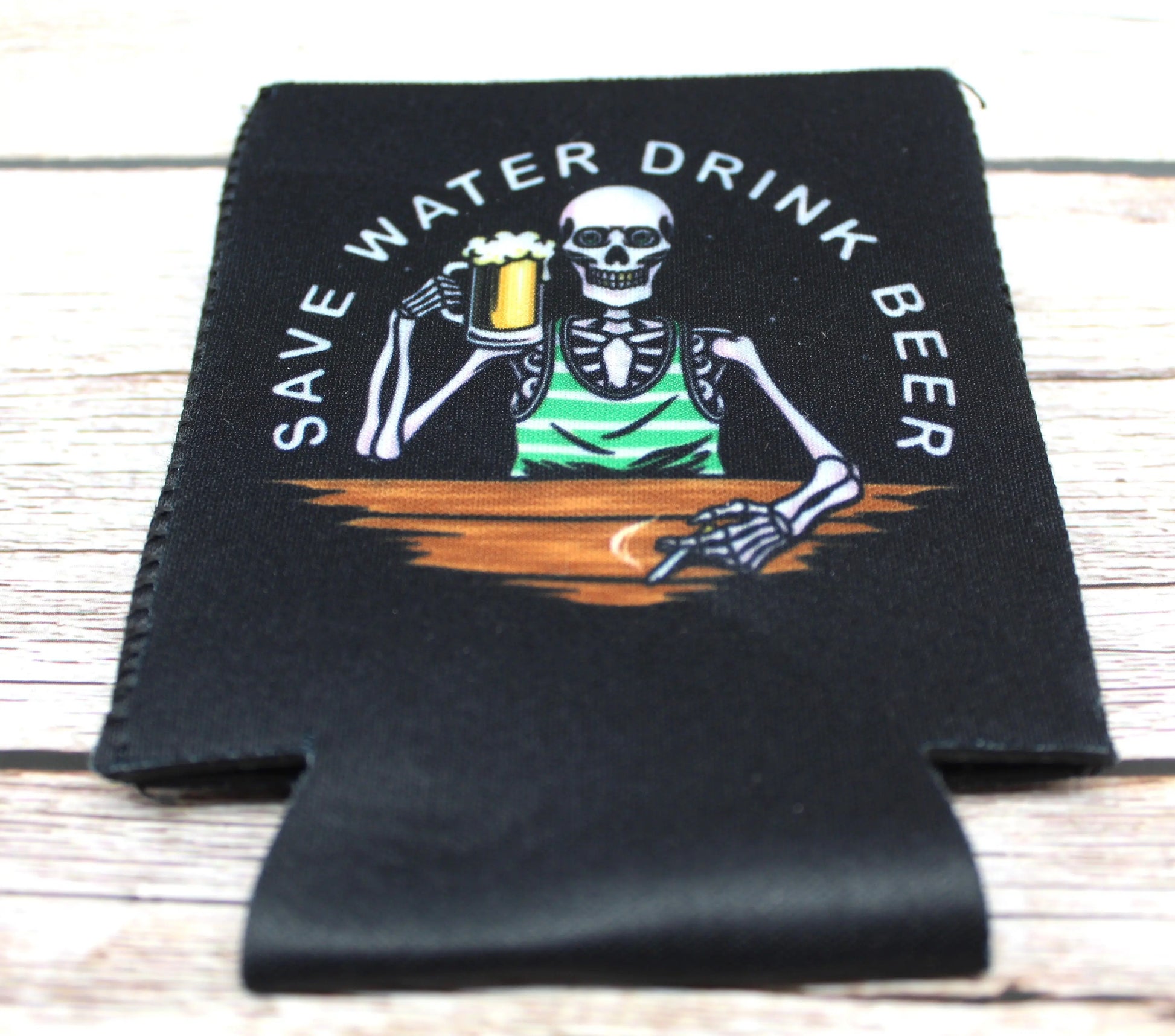 Skeleton beer cosy "Save water, drink beer" Belle Box