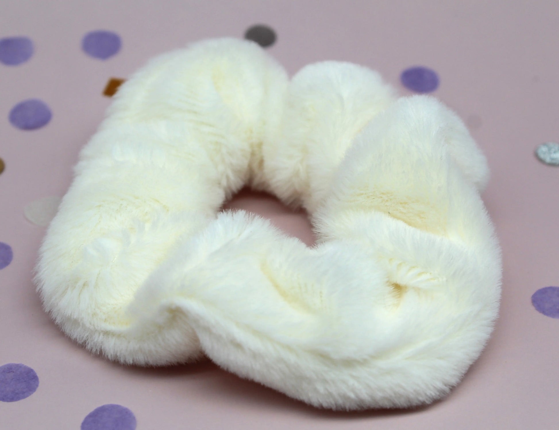 White hair scrunchie Belle Box