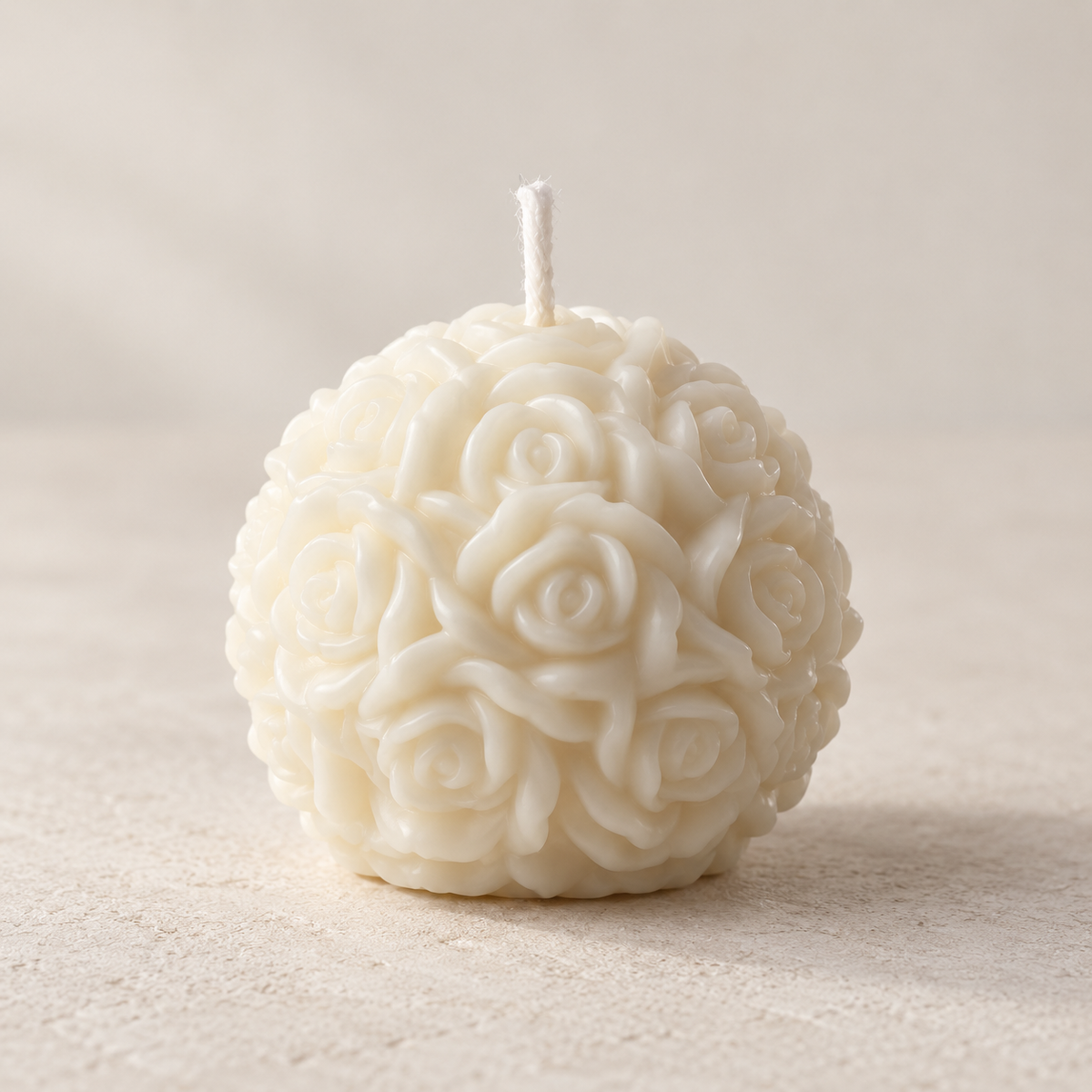 Mini soy wax candle - lavender scent Belle Box