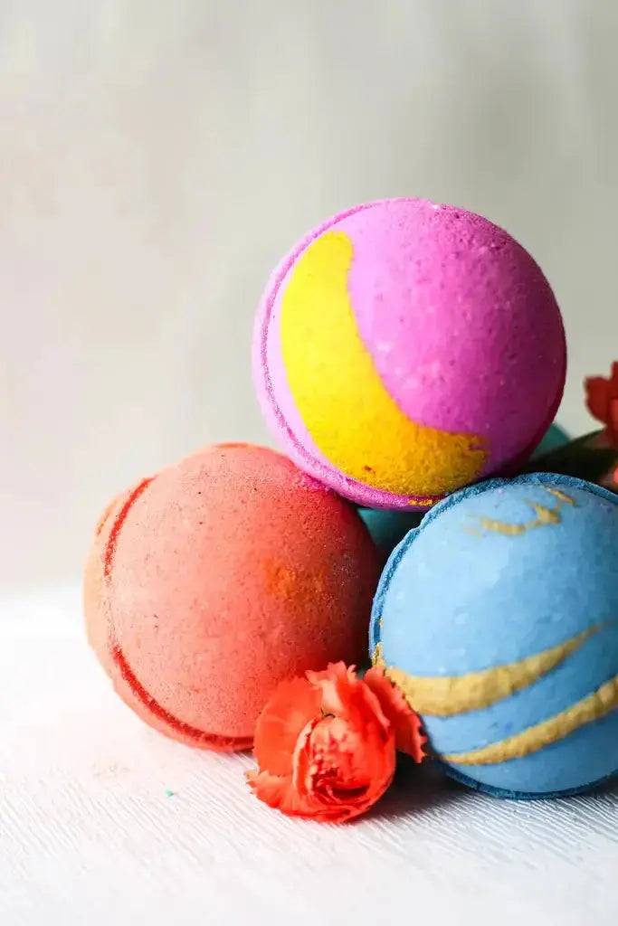 Raspberry Lemonade Bath Bomb Lend Me Some Sugar Bath Company