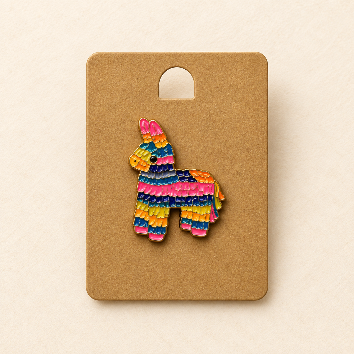 Pinata pin Belle Box